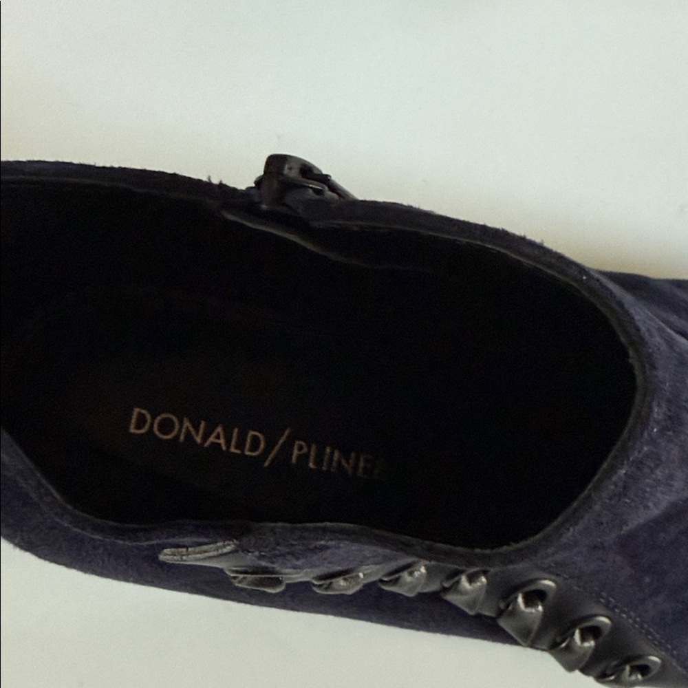 Donald Pliner Avea Suede Leather Ankle Booties - Picture 12 of 13